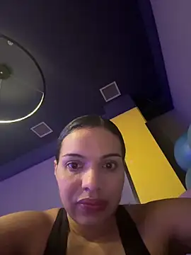 Anavalle online show from 02-02-26, 07:24