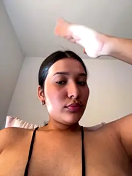 IsabellaJoness  online show from 11-02-25, 12:54