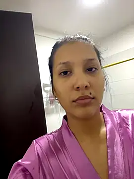 IsabellaJoness  online show from 11-04-25, 11:03