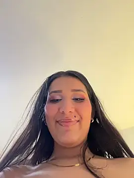 IsabellaJoness  online show from 02-24-26, 08:10