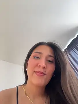 IsabellaJoness  online show from 03-04-26, 08:05