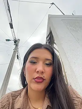 IsabellaJoness  online show from 02-07-26, 09:12