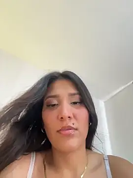 IsabellaJoness  online show from 03-02-26, 08:27