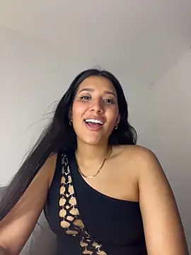 IsabellaJoness  online show from 03-08-26, 02:04