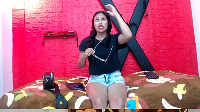 Snapshot of flaca8945 chatting on 09-24-25, 07:53 flaca8945 online show from 09-24-25, 07:53