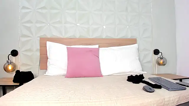 ValeryTrans  online show from 03-03-26, 01:18