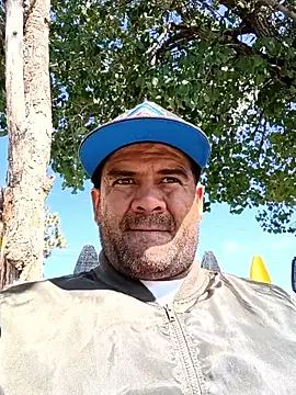 Snapshot of theking1_1 chatting on 09-24-25, 06:25 theking1 1 online show from 09-24-25, 06:25