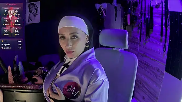 lucyheartfillia11 online show from 11-12-25, 11:58