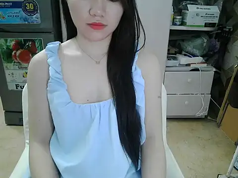 Ara4865 online show from 10-21-25, 04:28