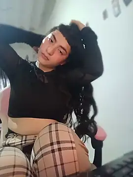 kitty  chs online show from 04-10-26, 10:06