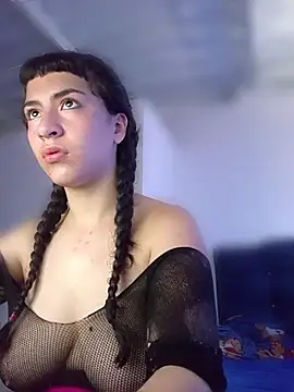 kitty  chs online show from 04-02-26, 04:35