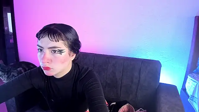 Snapshot of kitty__chs chatting on 10-16-25, 01:08 kitty chs online show from 10-16-25, 01:08