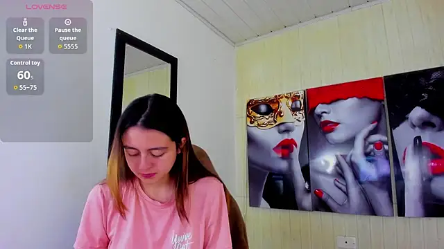 lala clark online show from 11-14-25, 01:15