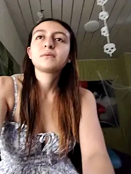 lala clark online show from 11-16-25, 11:48