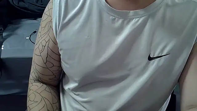 Snapshot of CAOSLOAD chatting on 09-23-25, 01:34 CAOSLOAD online show from 09-23-25, 01:34