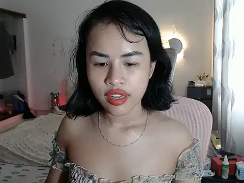 EllieYoon online show from 03-01-26, 05:51