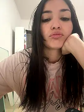 KarenG2025 online show from 10-13-25, 02:57