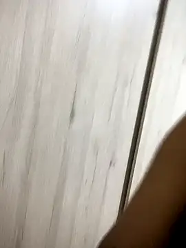 miiabrown18 online show from 11-21-25, 01:37