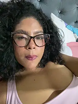 miiabrown18 online show from 10-08-25, 01:40