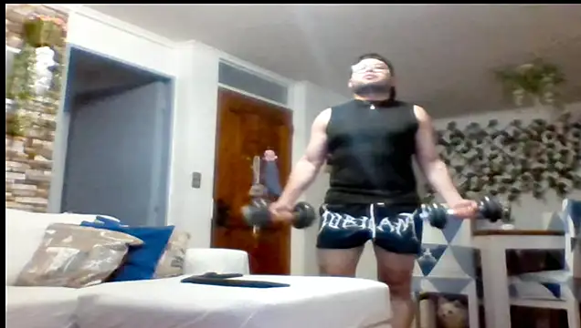 Snapshot of Balverde2 chatting on 09-30-25, 11:11 Balverde2 online show from 09-30-25, 11:11