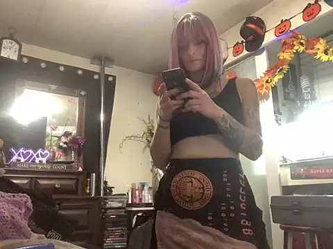 blondebarbiebae online show from 03-26-26, 04:11