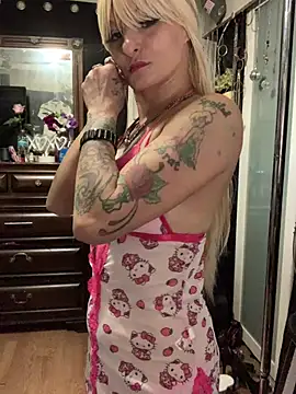 blondebarbiebae online show from 03-18-26, 12:36