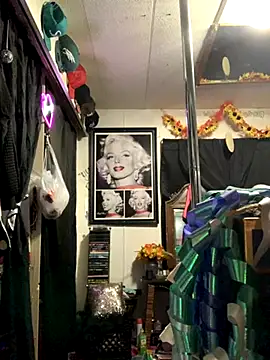 blondebarbiebae online show from 09-30-25, 02:39
