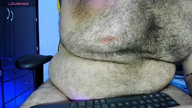 big bearr online show from 04-20-26, 04:04