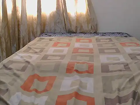 Snapshot of HorneyEbony chatting on 10-03-25, 10:17 HorneyEbony online show from 10-03-25, 10:17