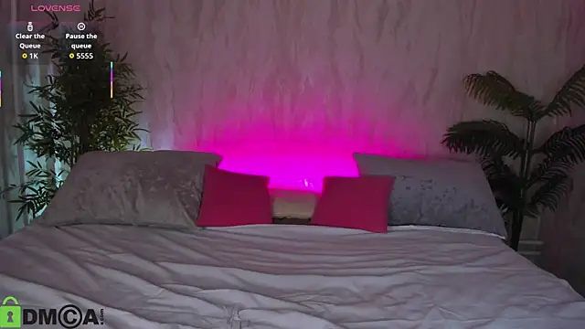 Alic Fox online show from 11-04-25, 12:14