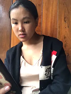 Mai lovely online show from 10-20-25, 02:24