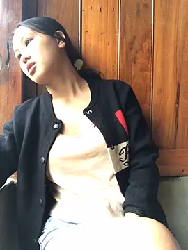 Mai lovely online show from 10-21-25, 02:11