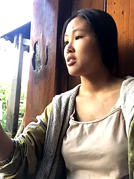 Mai lovely online show from 10-18-25, 01:51