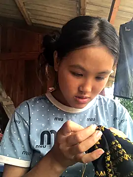 Mai lovely online show from 10-15-25, 06:11