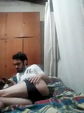 Fefede97  online show from 12-01-25, 01:45