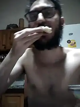 Fefede97  online show from 12-23-25, 07:07