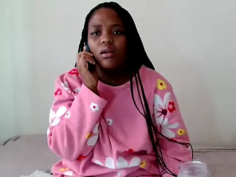 Sexykenny04 online show from 09-25-25, 05:57
