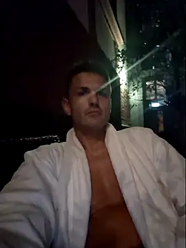 Daniel85Schlam online show from 12-18-25, 02:49