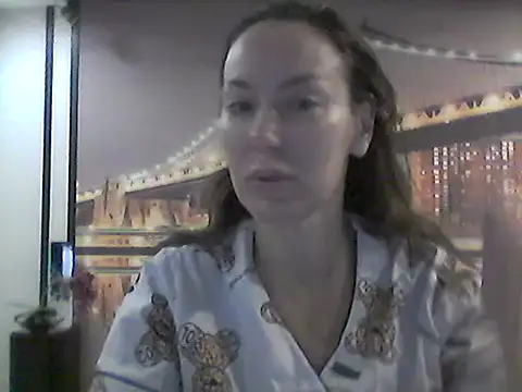 Snapshot of Selirine chatting on 10-11-25, 03:07 Selirine online show from 10-11-25, 03:07