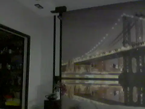 Snapshot of Selirine chatting on 10-03-25, 01:12 Selirine online show from 10-03-25, 01:12