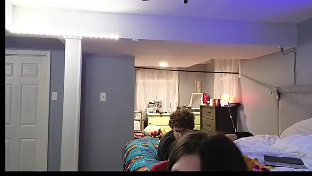 xofrankiefinexo online show from 02-15-26, 10:47