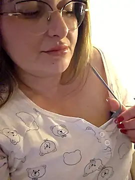 HornyBella88 online show from 01-12-26, 04:14