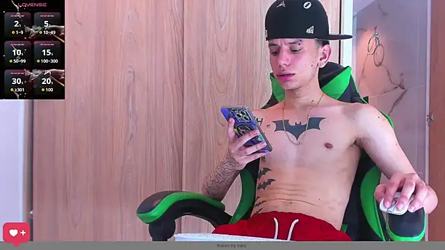 Skinny batman online show from 09-29-25, 03:39