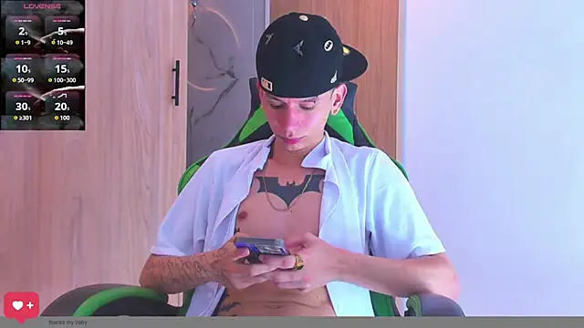 Skinny batman online show from 10-14-25, 02:12