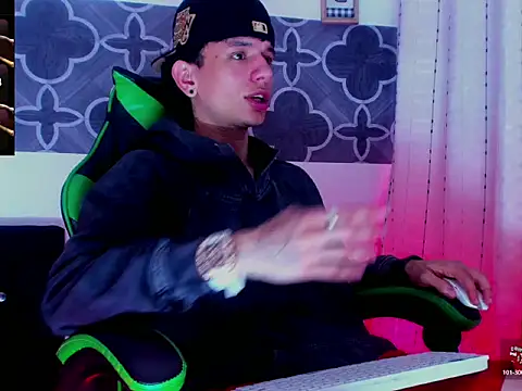 Skinny batman online show from 12-03-25, 10:31