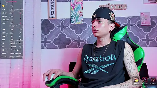 Skinny batman online show from 12-20-25, 11:29