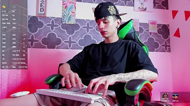 Skinny batman online show from 12-21-25, 08:31