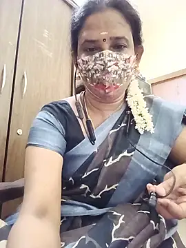 Snapshot of tamil_Boomika chatting on 06-06-26, 06:57 tamil Boomika online show from 06-06-26, 06:57