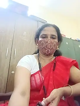 Snapshot of tamil_Boomika chatting on 05-22-26, 06:17 tamil Boomika online show from 05-22-26, 06:17