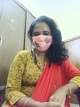 Snapshot of tamil_Boomika chatting on 05-25-26, 06:39 tamil Boomika online show from 05-25-26, 06:39